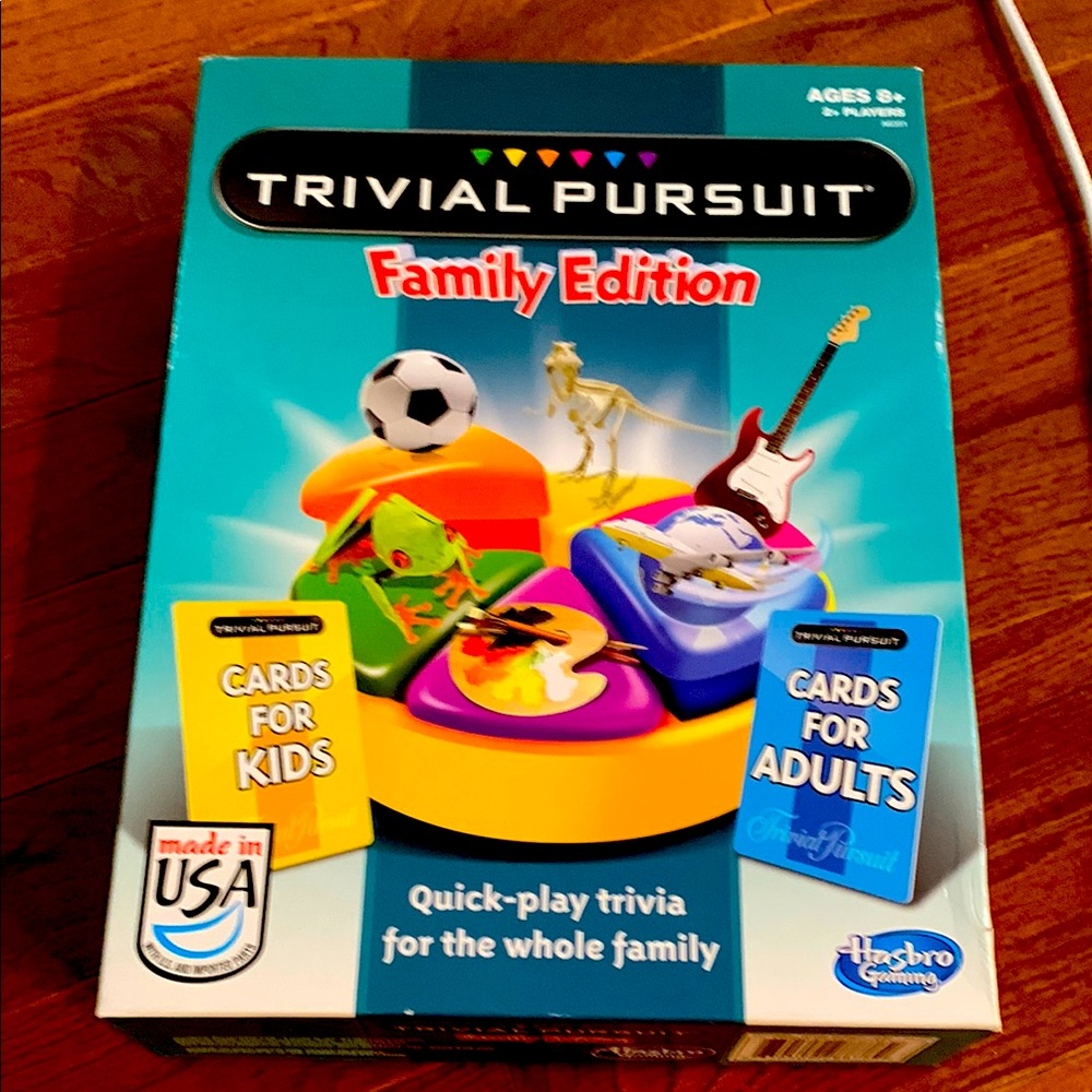 Hasbro Trivial Pursuit Family Edition - Multicolor